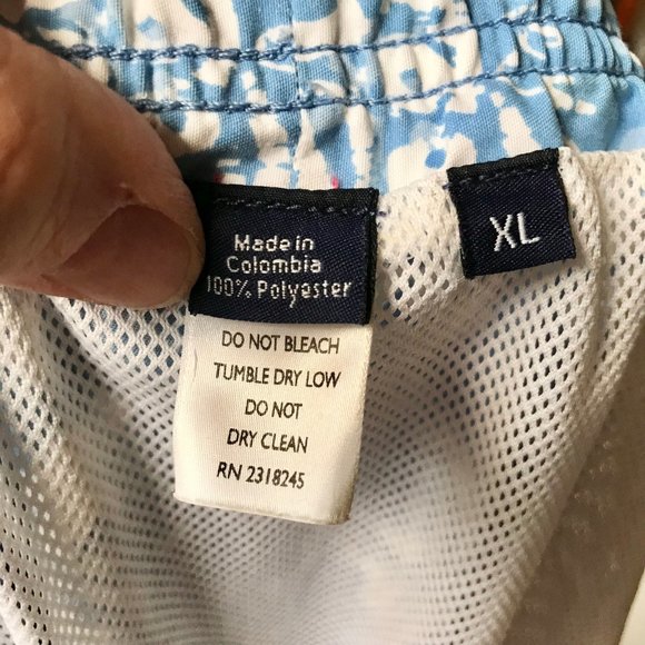 Vineyard Vines Swim Trunks Mens Size XL 18 Blue Bathing Suit Turtle Fish Dolphin - Picture 12 of 16